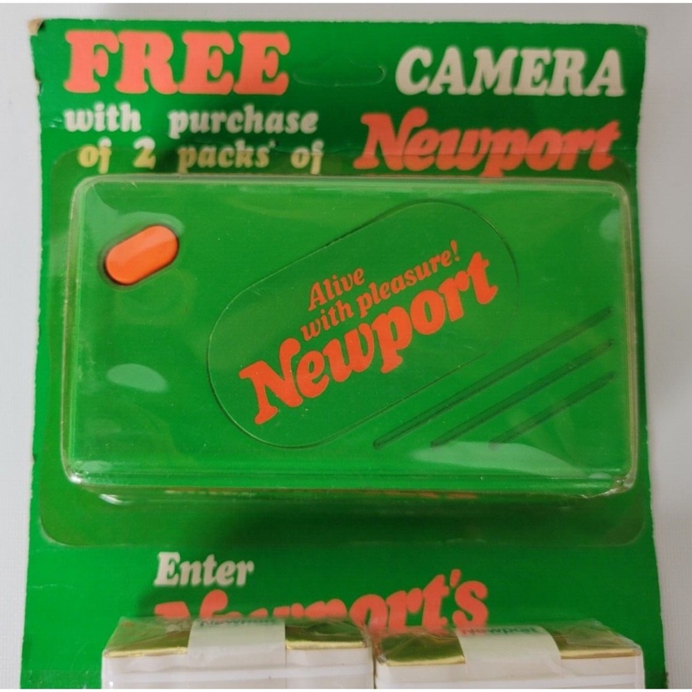Vintage NIP Newport Cigarettes Camera Free Giveaway Advertising 1988
